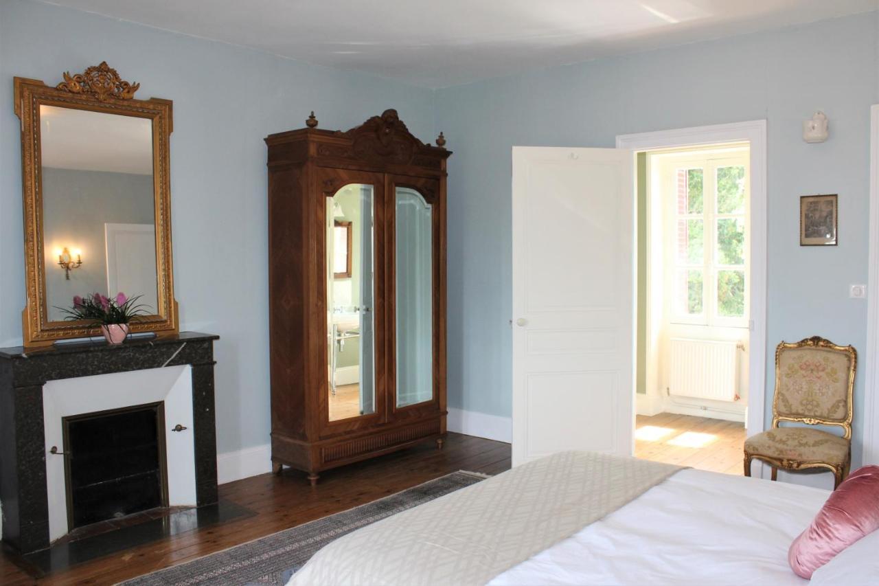 Bed and Breakfast La Source à Availles-Limouzine Extérieur photo