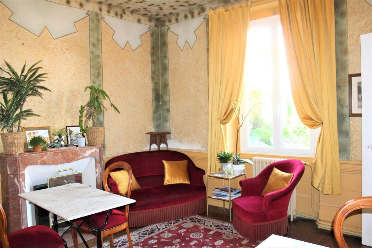 Bed and Breakfast La Source à Availles-Limouzine Extérieur photo