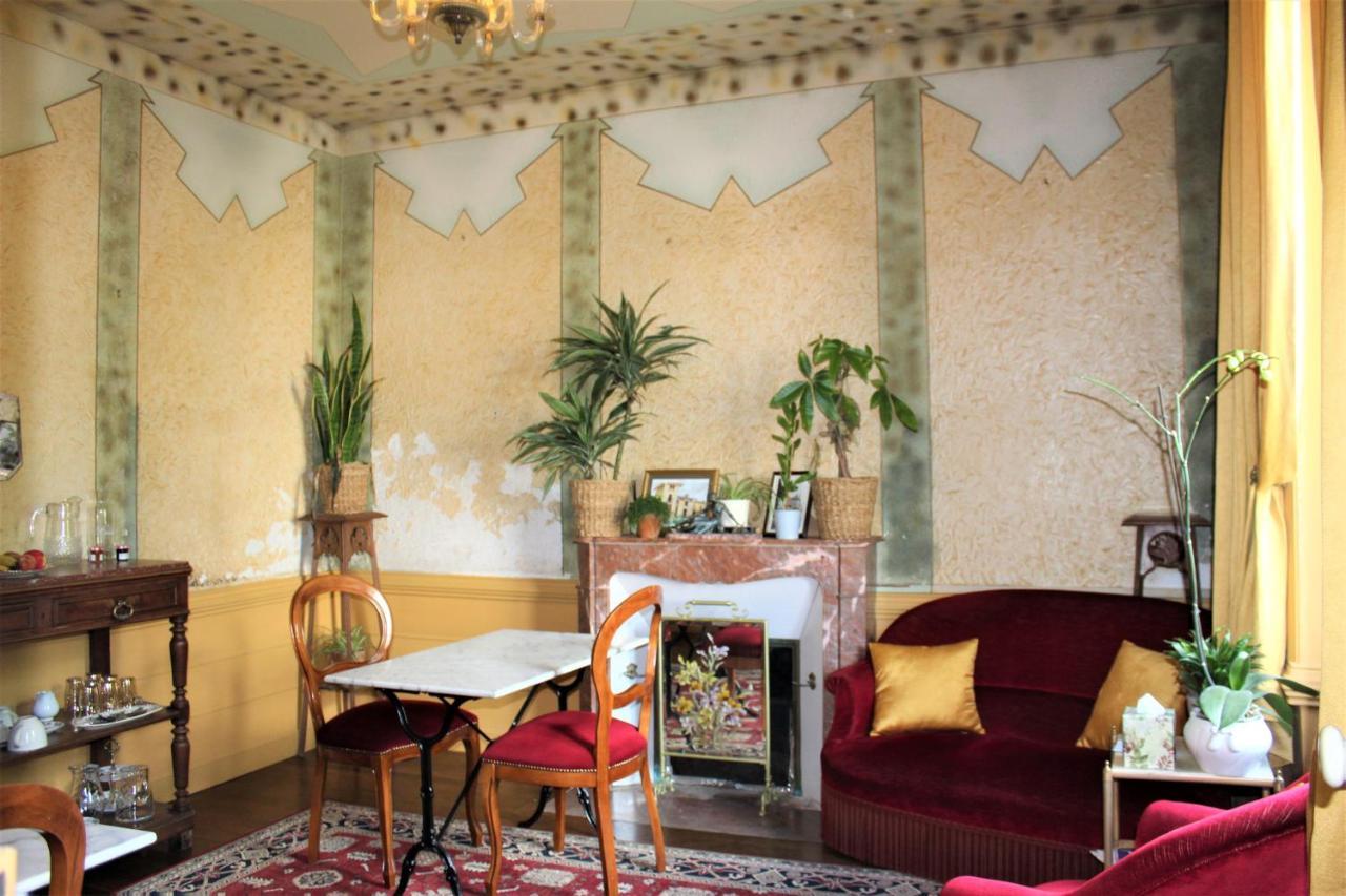 Bed and Breakfast La Source à Availles-Limouzine Extérieur photo