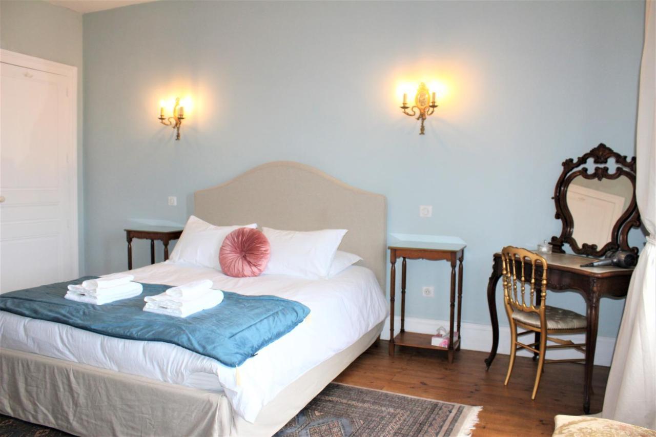 Bed and Breakfast La Source à Availles-Limouzine Extérieur photo