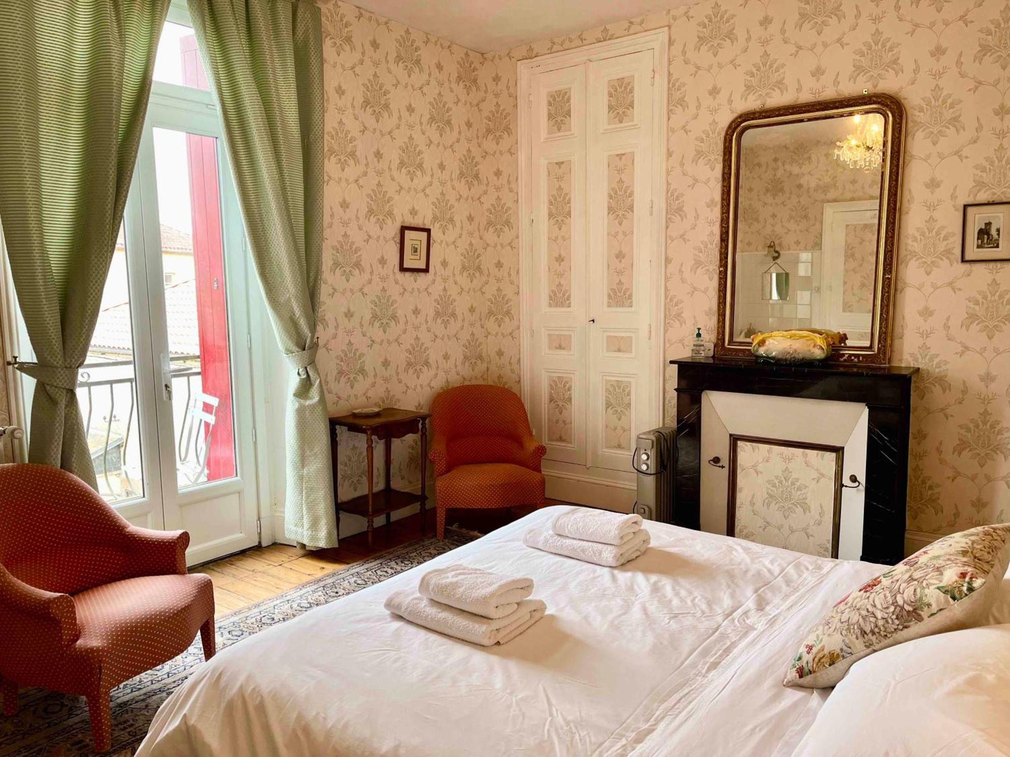 Bed and Breakfast La Source à Availles-Limouzine Extérieur photo