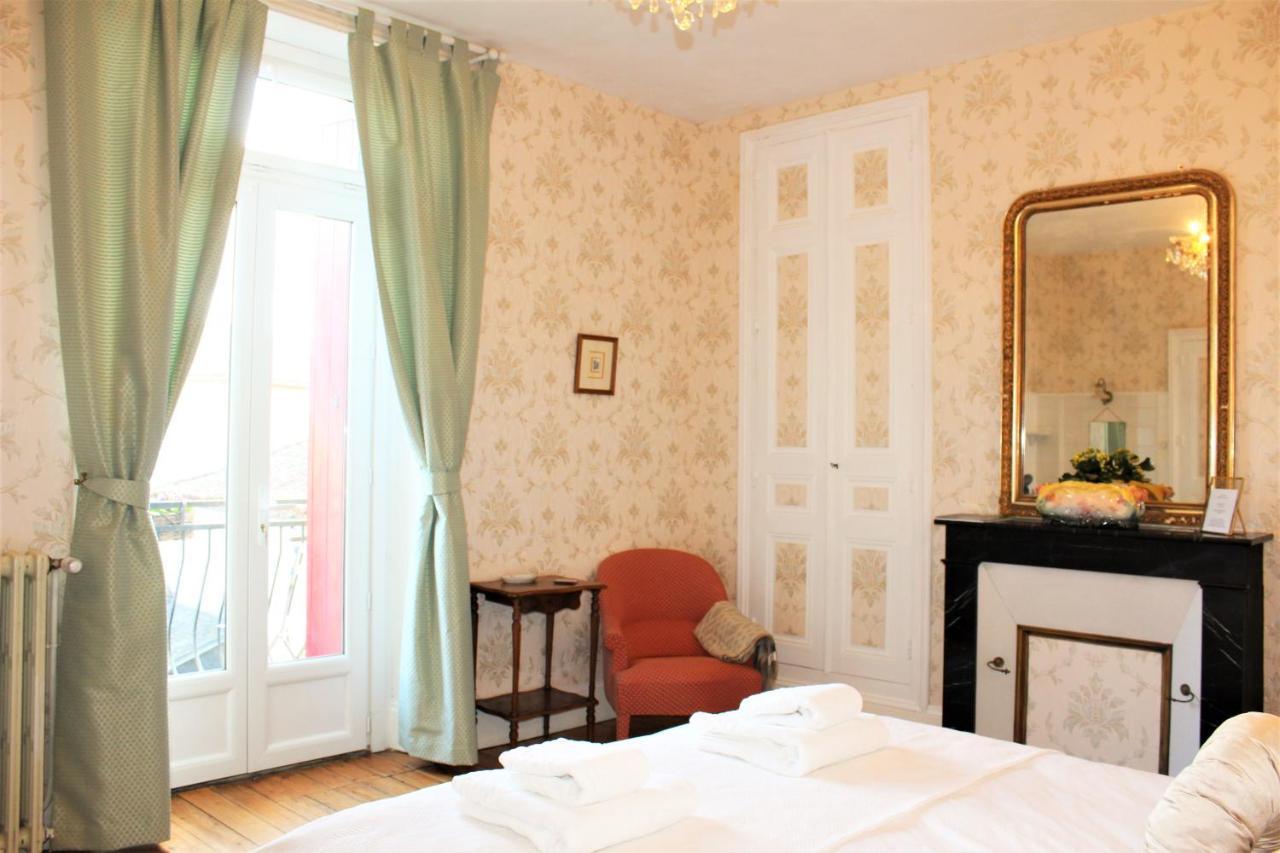 Bed and Breakfast La Source à Availles-Limouzine Extérieur photo